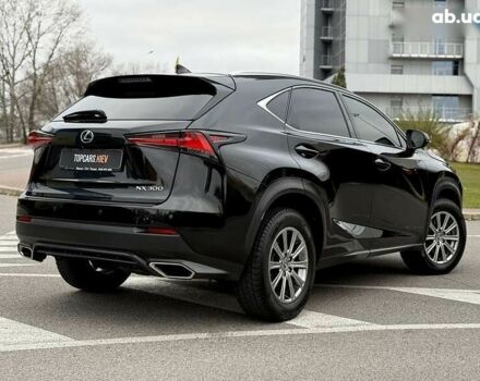 Лексус НХ, об'ємом двигуна 2 л та пробігом 68 тис. км за 28700 $, фото 16 на Automoto.ua