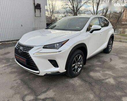 Лексус НХ, объемом двигателя 0 л и пробегом 45 тыс. км за 38500 $, фото 24 на Automoto.ua