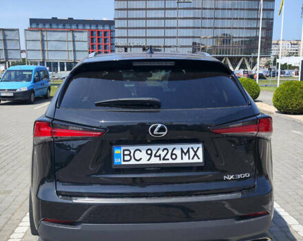Лексус НХ, объемом двигателя 2 л и пробегом 47 тыс. км за 27500 $, фото 3 на Automoto.ua