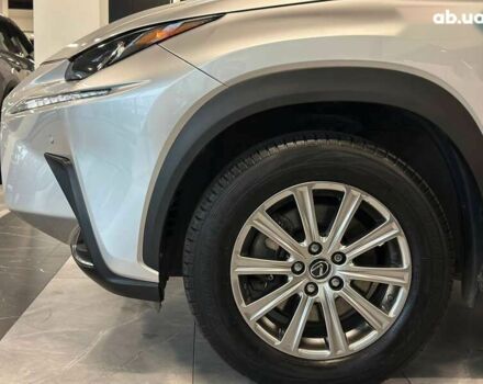 Лексус НХ, объемом двигателя 0 л и пробегом 100 тыс. км за 32900 $, фото 3 на Automoto.ua