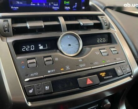 Лексус НХ, объемом двигателя 2 л и пробегом 31 тыс. км за 24900 $, фото 25 на Automoto.ua