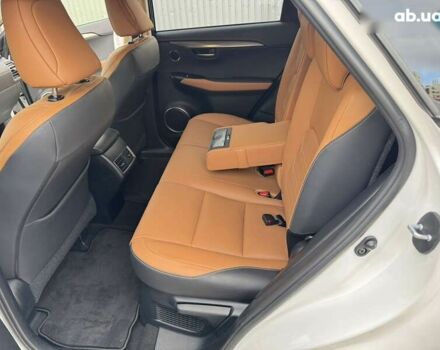 Лексус НХ, объемом двигателя 0 л и пробегом 45 тыс. км за 38500 $, фото 16 на Automoto.ua