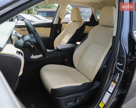 Лексус НХ, объемом двигателя 2 л и пробегом 78 тыс. км за 30500 $, фото 6 на Automoto.ua