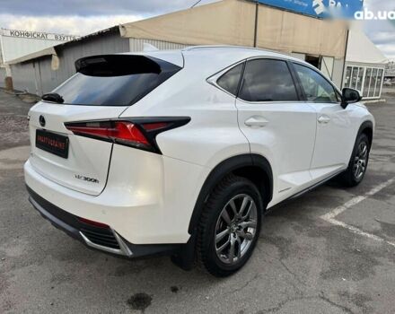 Лексус НХ, объемом двигателя 0 л и пробегом 45 тыс. км за 38500 $, фото 5 на Automoto.ua