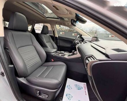 Лексус НХ, объемом двигателя 2 л и пробегом 184 тыс. км за 21750 $, фото 25 на Automoto.ua