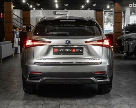 Лексус НХ, об'ємом двигуна 0 л та пробігом 69 тис. км за 37500 $, фото 4 на Automoto.ua