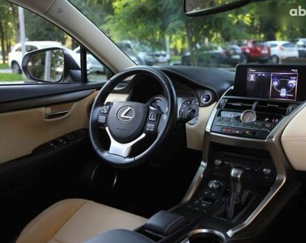 Лексус НХ, объемом двигателя 0 л и пробегом 41 тыс. км за 31000 $, фото 10 на Automoto.ua