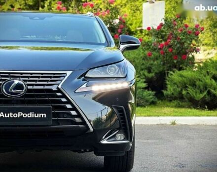 Лексус НХ 2019 в Киеве на Automoto.ua Лексус НХ, объемом двигателя 0 л и пробегом 58 тыс. км за 30900 $, фото 7 на Automoto.ua