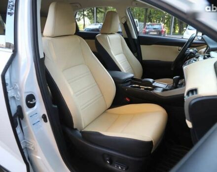 Лексус НХ, объемом двигателя 0 л и пробегом 41 тыс. км за 31000 $, фото 9 на Automoto.ua