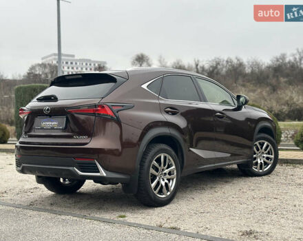 Лексус НХ, объемом двигателя 1.99 л и пробегом 54 тыс. км за 31300 $, фото 7 на Automoto.ua