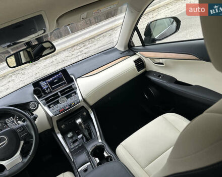 Лексус НХ, объемом двигателя 1.99 л и пробегом 54 тыс. км за 31300 $, фото 24 на Automoto.ua