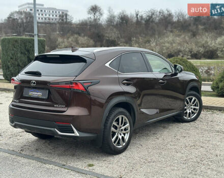 Лексус НХ, объемом двигателя 1.99 л и пробегом 54 тыс. км за 31300 $, фото 6 на Automoto.ua