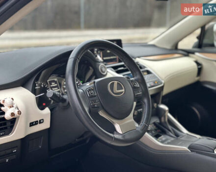 Лексус НХ, объемом двигателя 1.99 л и пробегом 54 тыс. км за 31300 $, фото 13 на Automoto.ua