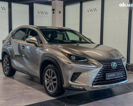 Лексус НХ, объемом двигателя 2 л и пробегом 195 тыс. км за 27900 $, фото 9 на Automoto.ua