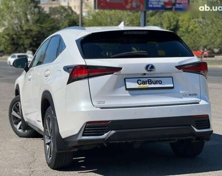 Лексус НХ, об'ємом двигуна 0 л та пробігом 65 тис. км за 30900 $, фото 9 на Automoto.ua