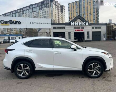 Лексус НХ, объемом двигателя 0 л и пробегом 65 тыс. км за 30700 $, фото 13 на Automoto.ua