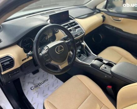 Лексус НХ, объемом двигателя 0 л и пробегом 65 тыс. км за 32700 $, фото 16 на Automoto.ua