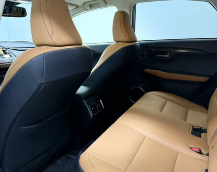 Лексус НХ, объемом двигателя 2 л и пробегом 52 тыс. км за 26900 $, фото 33 на Automoto.ua