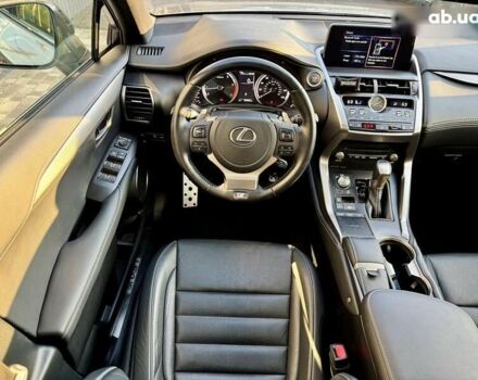 Лексус НХ, объемом двигателя 2 л и пробегом 57 тыс. км за 32900 $, фото 24 на Automoto.ua