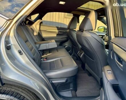 Лексус НХ, объемом двигателя 2 л и пробегом 57 тыс. км за 32900 $, фото 21 на Automoto.ua