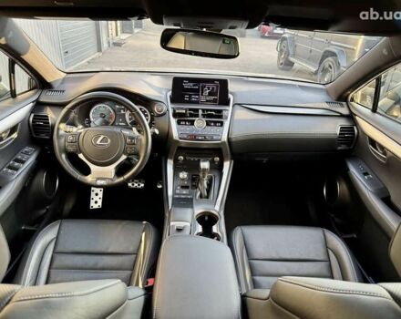 Лексус НХ, объемом двигателя 2 л и пробегом 57 тыс. км за 32900 $, фото 23 на Automoto.ua