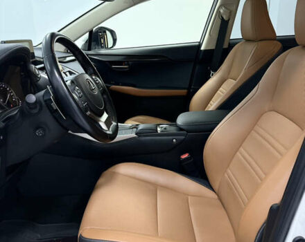 Лексус НХ, объемом двигателя 2 л и пробегом 52 тыс. км за 26900 $, фото 19 на Automoto.ua