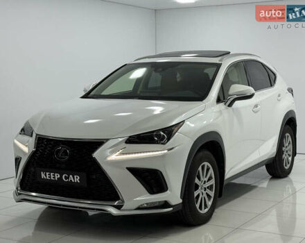 Лексус НХ, объемом двигателя 2 л и пробегом 52 тыс. км за 26900 $, фото 3 на Automoto.ua