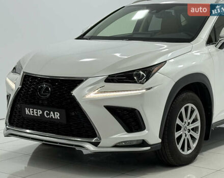 Лексус НХ, объемом двигателя 2 л и пробегом 52 тыс. км за 26900 $, фото 7 на Automoto.ua