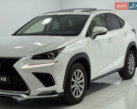 Лексус НХ, объемом двигателя 2 л и пробегом 52 тыс. км за 26900 $, фото 6 на Automoto.ua