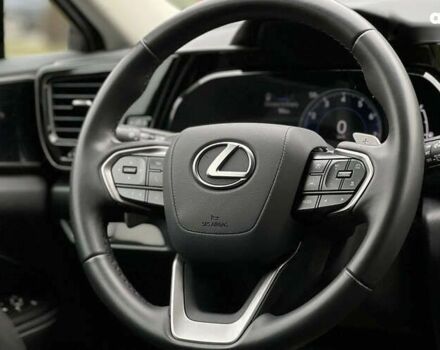 Лексус НХ, объемом двигателя 2.5 л и пробегом 31 тыс. км за 39500 $, фото 10 на Automoto.ua