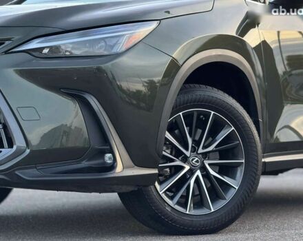 Лексус НХ, объемом двигателя 2.4 л и пробегом 98 тыс. км за 39900 $, фото 19 на Automoto.ua