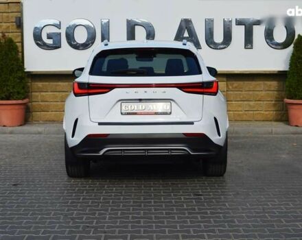 Лексус НХ, об'ємом двигуна 2.4 л та пробігом 23 тис. км за 44500 $, фото 12 на Automoto.ua