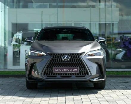 Лексус НХ, объемом двигателя 2 л и пробегом 8 тыс. км за 46229 $, фото 4 на Automoto.ua
