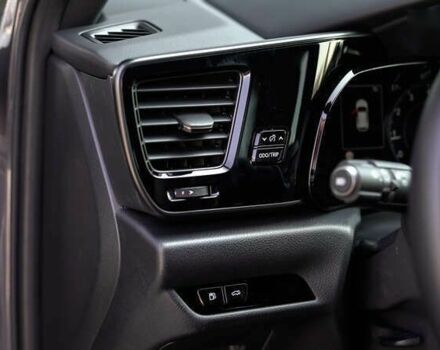 Лексус НХ, объемом двигателя 2 л и пробегом 8 тыс. км за 46229 $, фото 17 на Automoto.ua