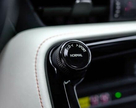 Лексус НХ, об'ємом двигуна 0 л та пробігом 60 тис. км за 59127 $, фото 25 на Automoto.ua