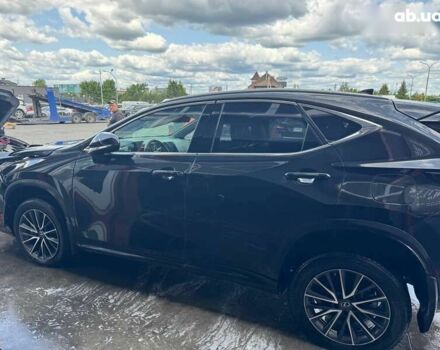 Лексус НХ, объемом двигателя 0 л и пробегом 76 тыс. км за 33500 $, фото 4 на Automoto.ua
