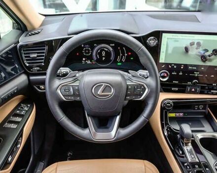 Лексус НХ, об'ємом двигуна 0 л та пробігом 7 тис. км за 66328 $, фото 8 на Automoto.ua