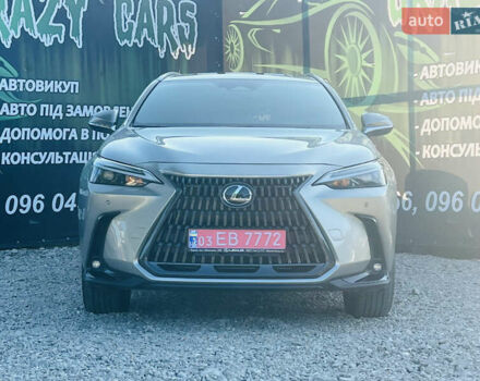 Лексус НХ, объемом двигателя 2.49 л и пробегом 1 тыс. км за 47000 $, фото 3 на Automoto.ua