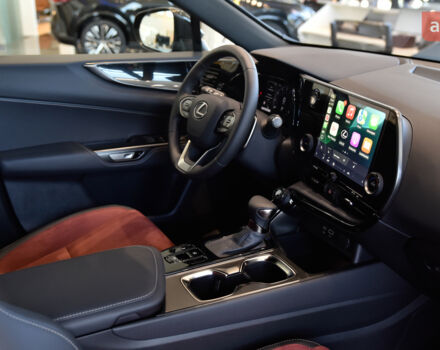 Лексус НХ, объемом двигателя 1.99 л и пробегом 0 тыс. км за 50570 $, фото 3 на Automoto.ua