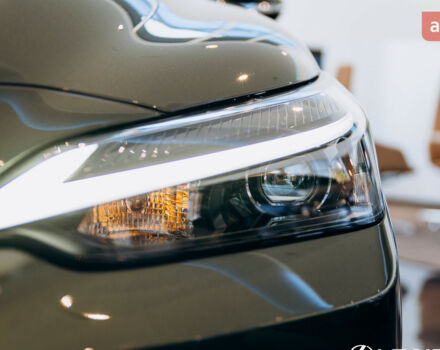 Лексус НХ, об'ємом двигуна 1.99 л та пробігом 0 тис. км за 51013 $, фото 4 на Automoto.ua