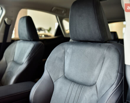 Лексус НХ, объемом двигателя 1.99 л и пробегом 0 тыс. км за 50256 $, фото 12 на Automoto.ua