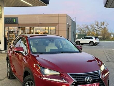 Лексус НХ, объемом двигателя 2 л и пробегом 156 тыс. км за 20999 $, фото 1 на Automoto.ua