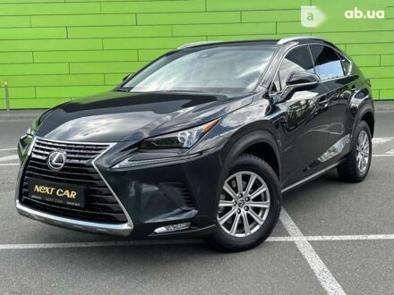 Лексус НХ, объемом двигателя 2 л и пробегом 40 тыс. км за 33900 $, фото 1 на Automoto.ua