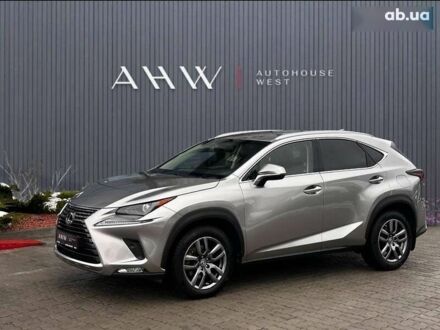 Лексус НХ, объемом двигателя 2 л и пробегом 195 тыс. км за 27900 $, фото 1 на Automoto.ua