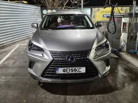 Лексус НХ, об'ємом двигуна 2.5 л та пробігом 50 тис. км за 40000 $, фото 1 на Automoto.ua