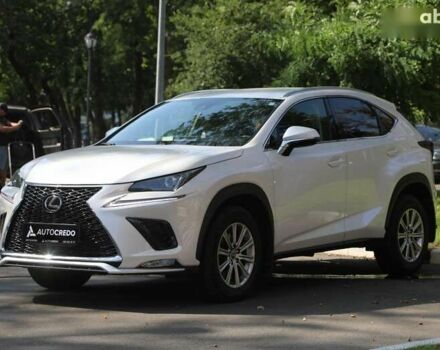Лексус НХ, объемом двигателя 2 л и пробегом 56 тыс. км за 31500 $, фото 1 на Automoto.ua