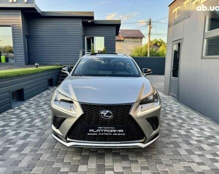 Лексус НХ, объемом двигателя 2 л и пробегом 57 тыс. км за 32900 $, фото 1 на Automoto.ua