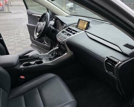 Сірий Лексус НХ, об'ємом двигуна 2 л та пробігом 104 тис. км за 19399 $, фото 25 на Automoto.ua