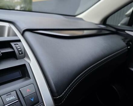 Сірий Лексус НХ, об'ємом двигуна 2 л та пробігом 104 тис. км за 20799 $, фото 24 на Automoto.ua
