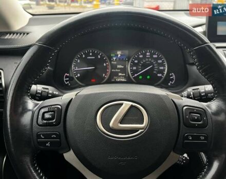 Серый Лексус НХ, объемом двигателя 2 л и пробегом 137 тыс. км за 17800 $, фото 24 на Automoto.ua